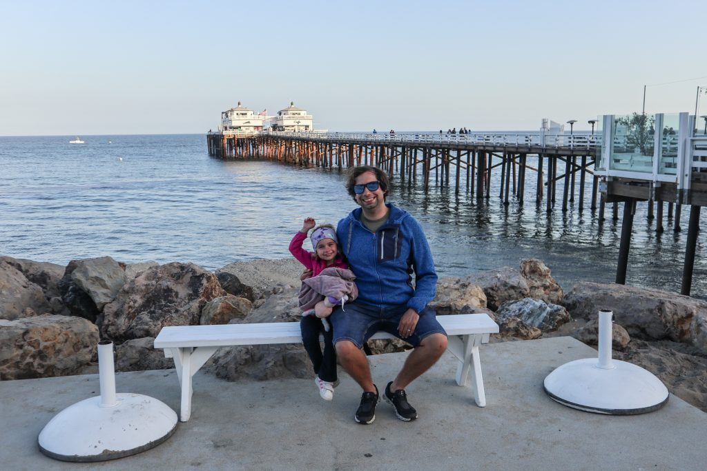 Znamenita surferska plaža - Malibu beach v Los Angelesu